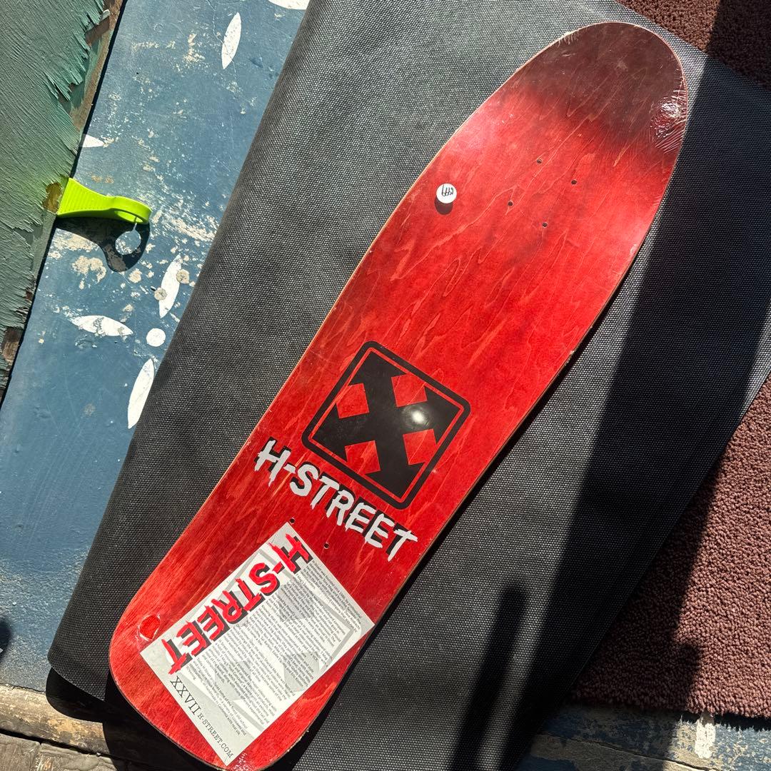H-STREET 30周年記念スケボーデッキ9×32.75USA定価12,500