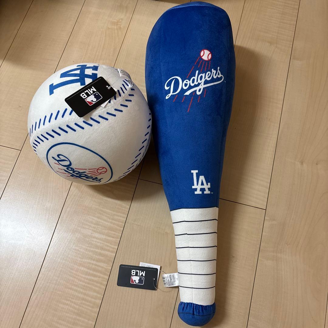 ドジャースDodgersぬいぐるみバット＆ボールセット+大谷デコピンステッカー