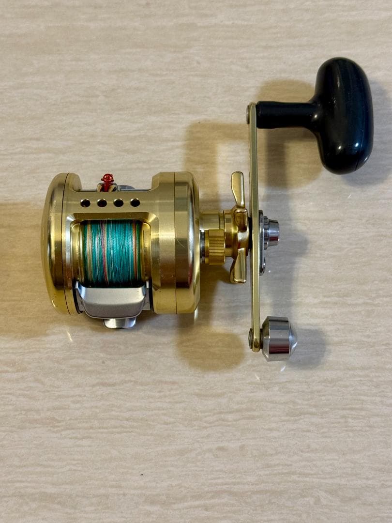 本日のみ価格希少☆【Daiwa】ミリオネアCVZ 100SFR