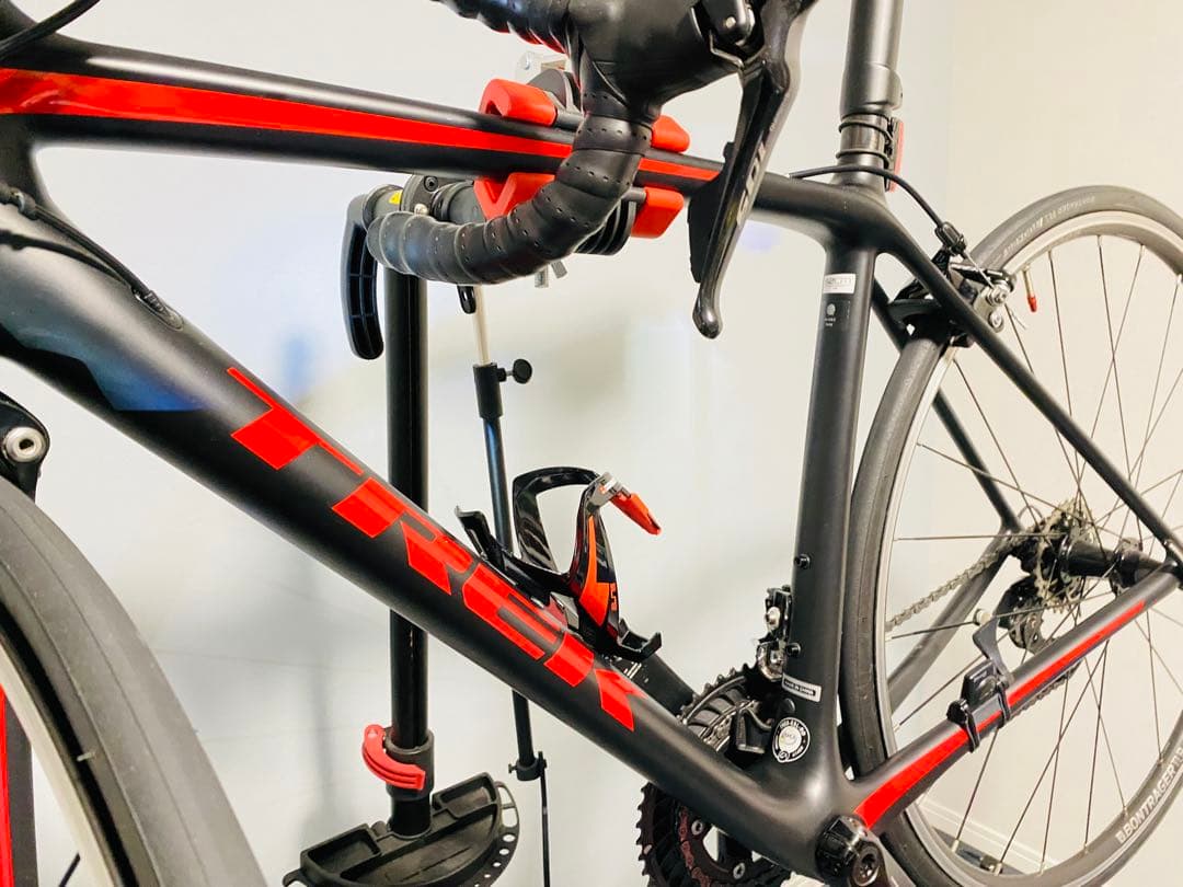 トレック　エモンダTREK Émonda SL 5 Disc 黒　赤　サイズ52