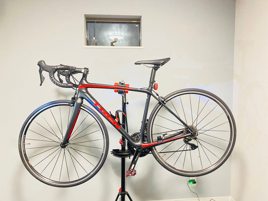 トレック　エモンダTREK Émonda SL 5 Disc 黒　赤　サイズ52