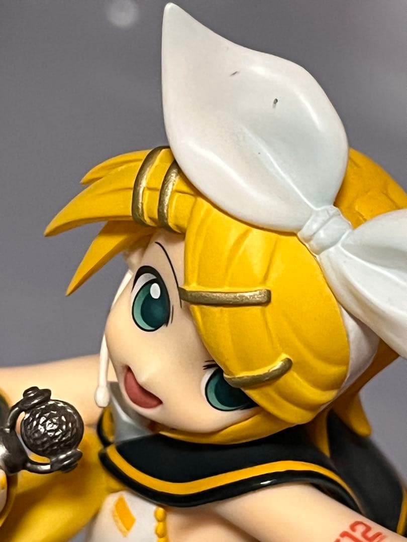 キャラクターボーカルシリーズ02　鏡音リン 1/8スケールフィギュア