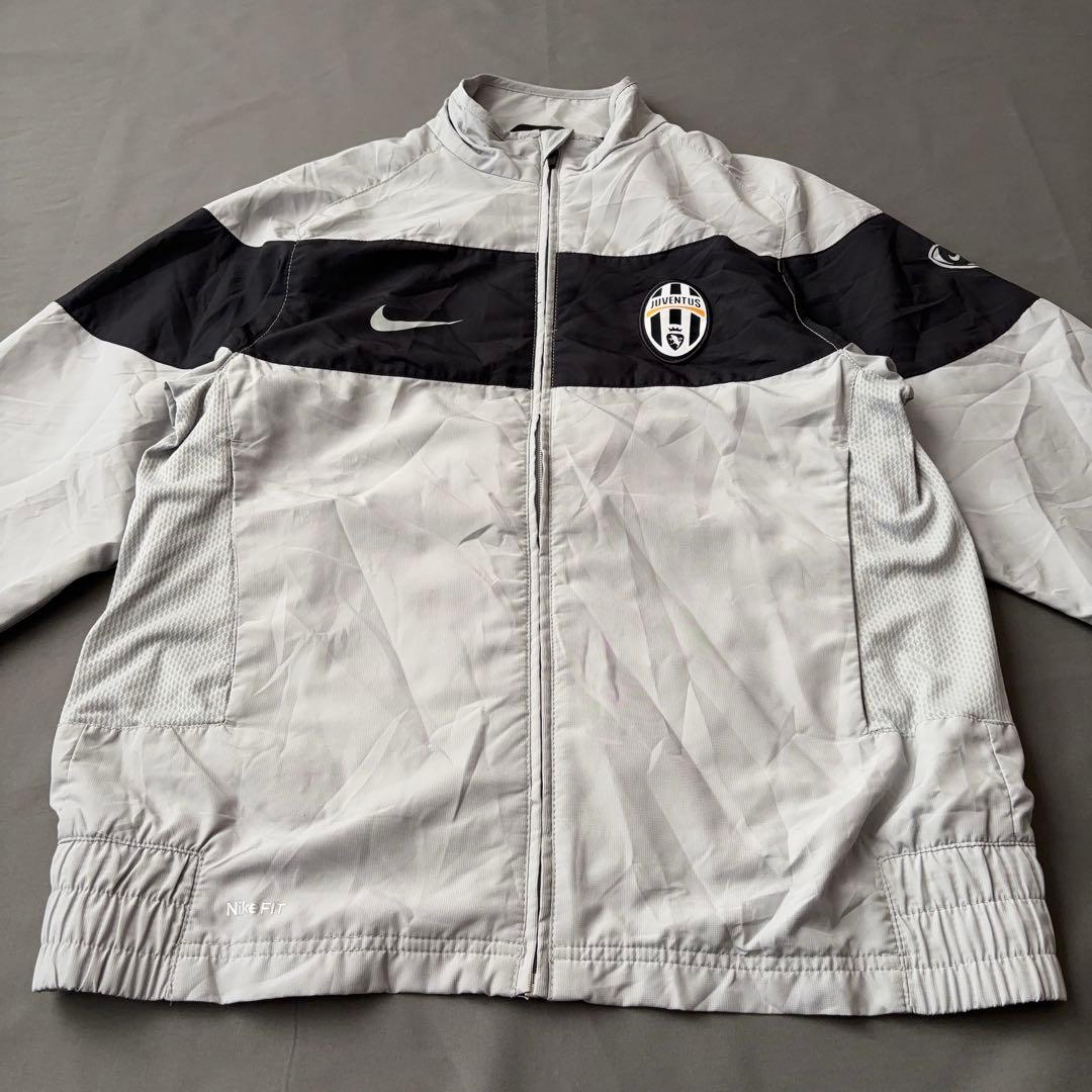 Nike JUVENTUS トレーニングジャケット ナイロンジャケット