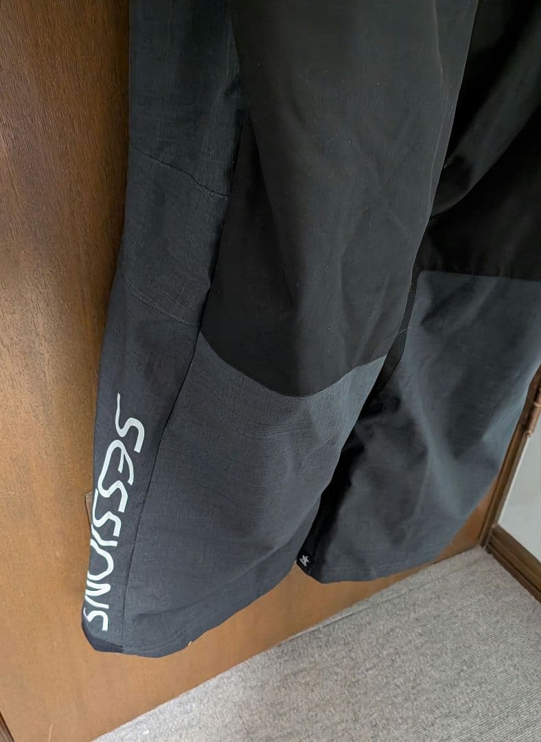 新品・未使用　SESSION スノーボードウェア パンツ　Ｌサイズ