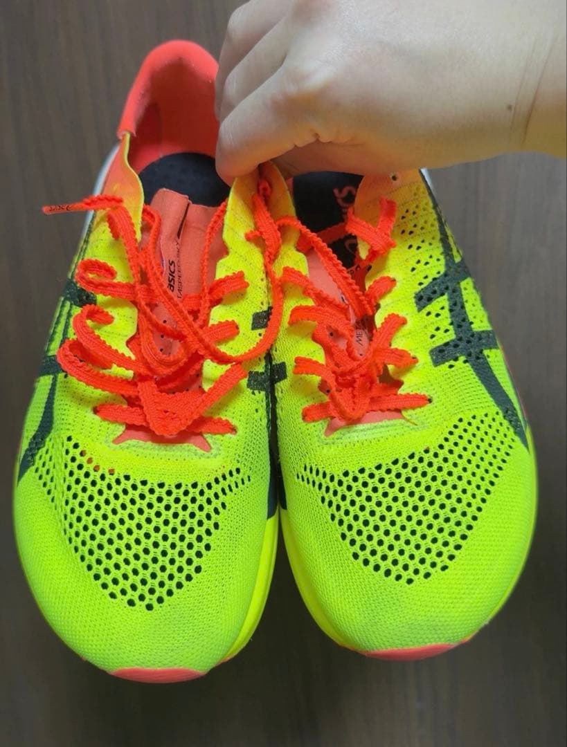 ASICS メタスピードスカイ　Tokyo
