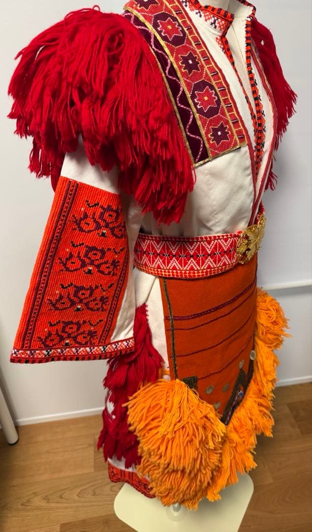 民族衣装 フォークダンス衣装 北マケドニア風 ハンドメイド 4点セット