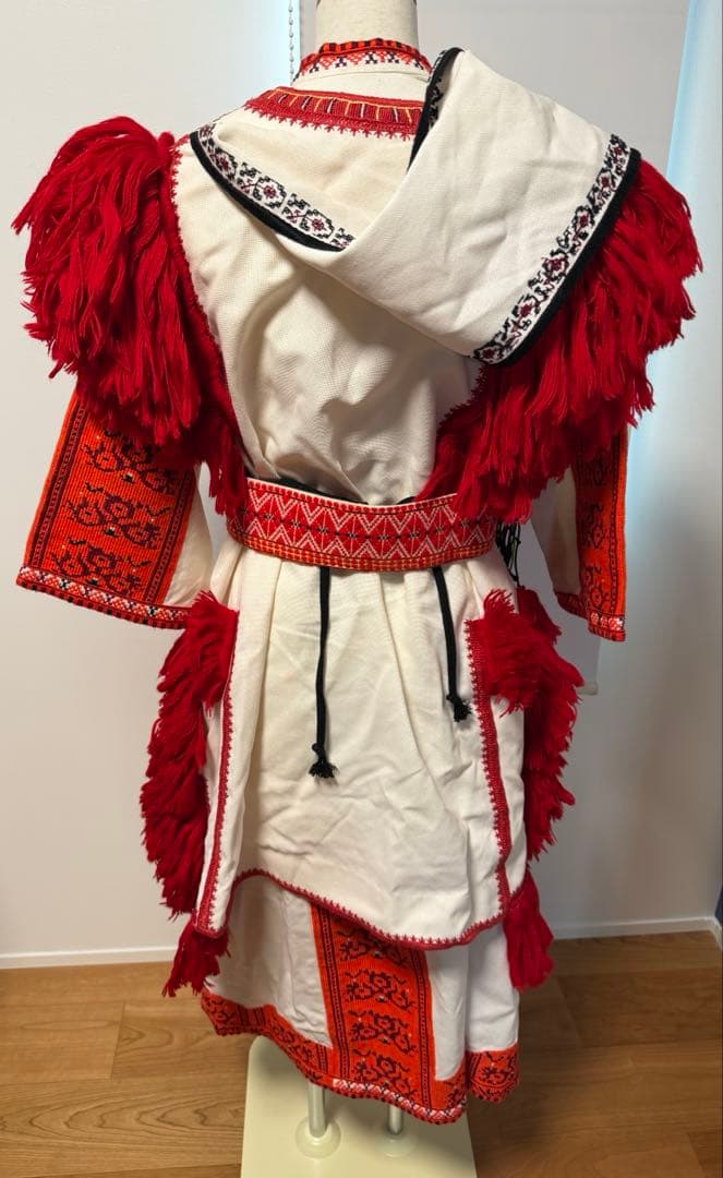民族衣装 フォークダンス衣装 北マケドニア風 ハンドメイド 4点セット
