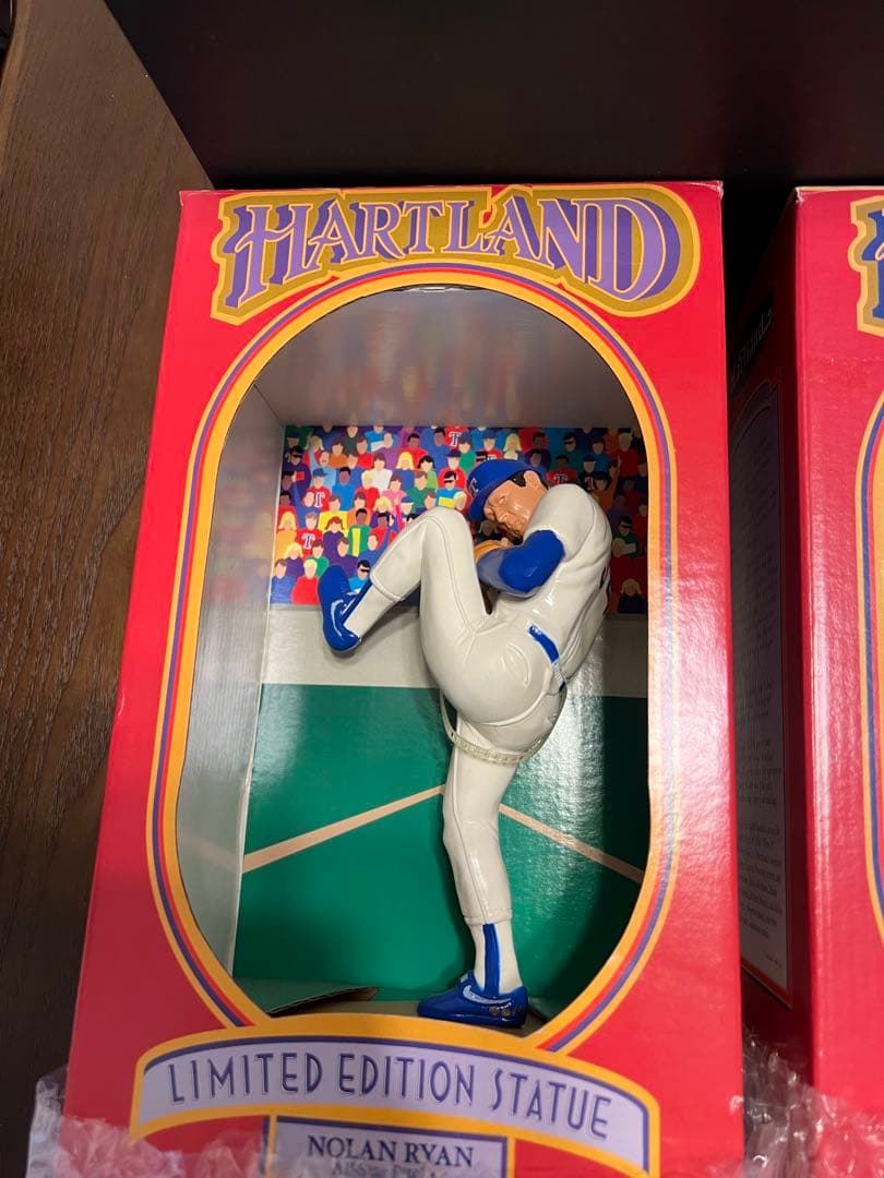 MLB テキサスレンジャースNolan Ryan 限定版フィギュア 2色セット