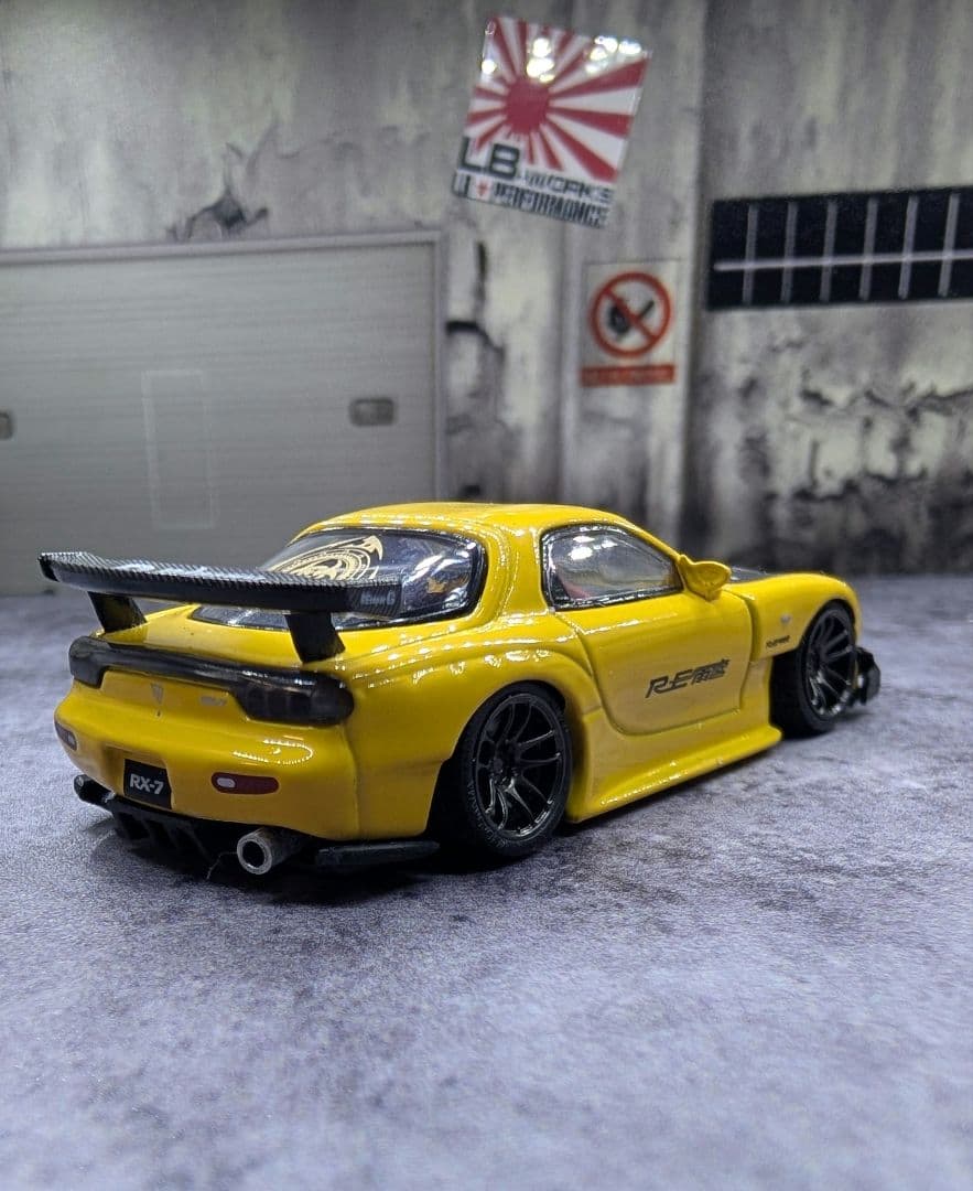 pop race 1/64 MAZDA (FD3S) RE雨宮 RX-7 [改]