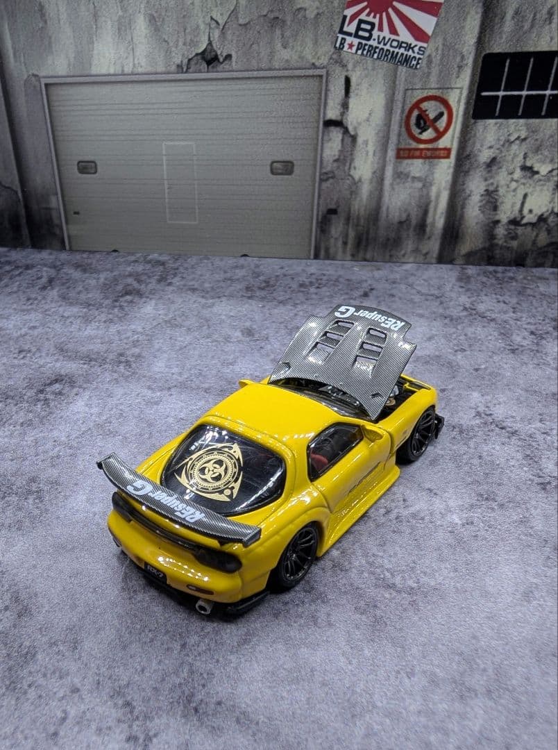 pop race 1/64 MAZDA (FD3S) RE雨宮 RX-7 [改]