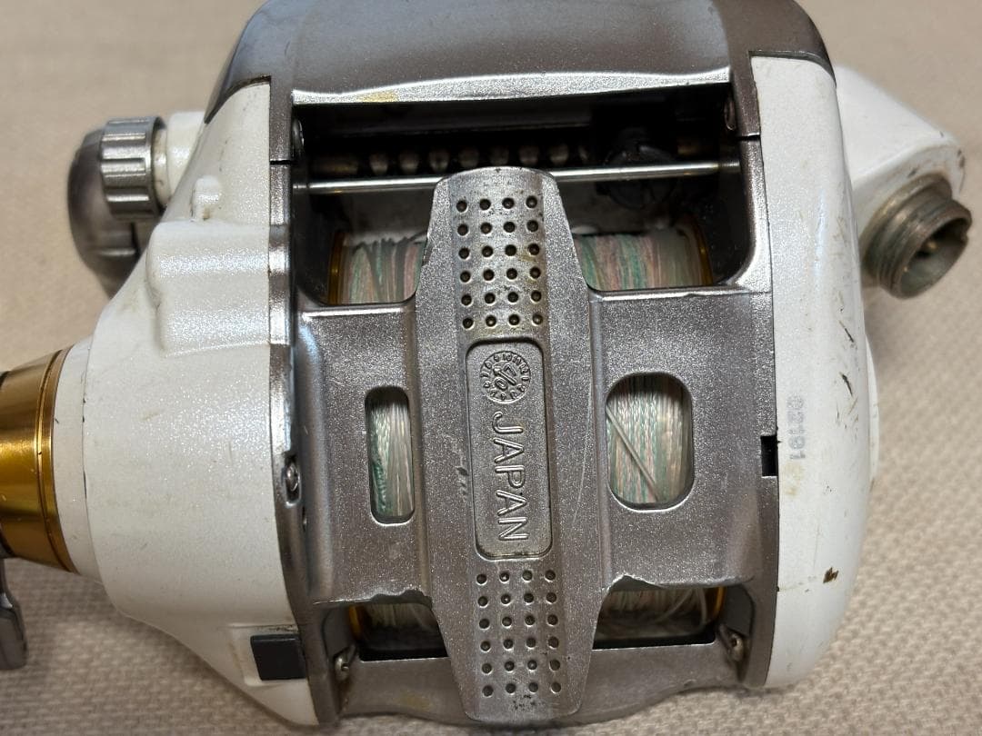 シマノ電動丸3000XH 電動リール