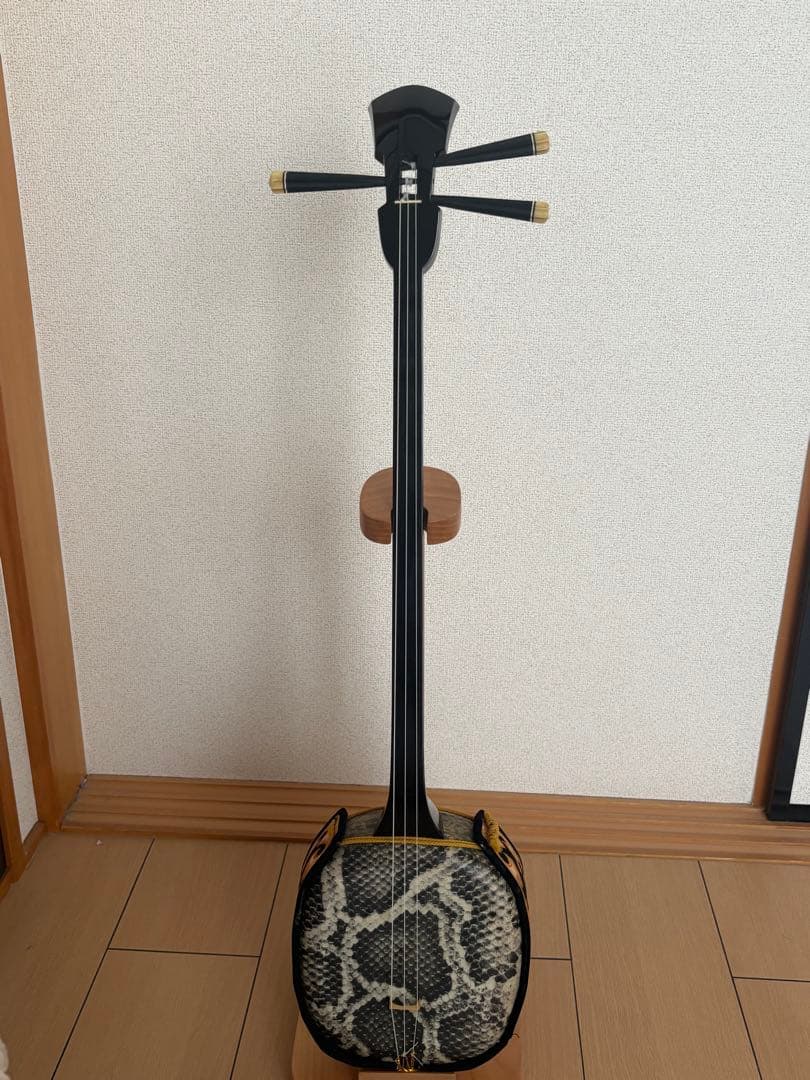 三線　真壁型　黒檀　外間善盛作
