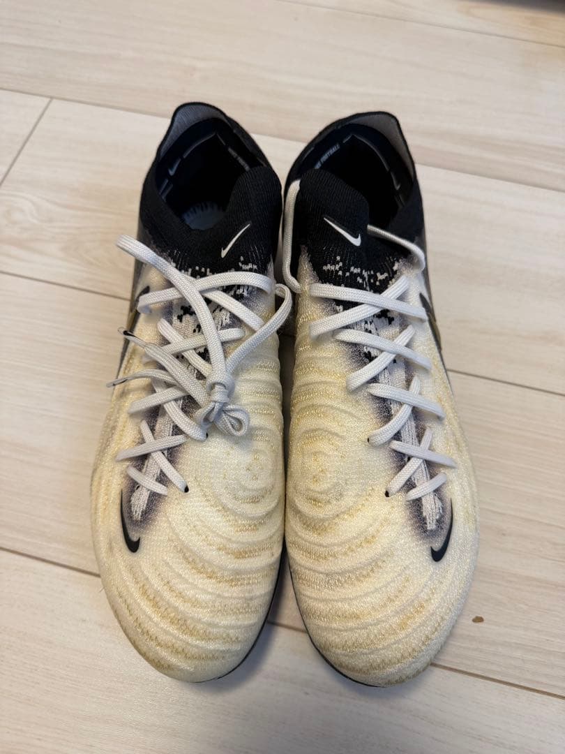 NIKE ファントムGX2エリートAG-PRO 25.5cm