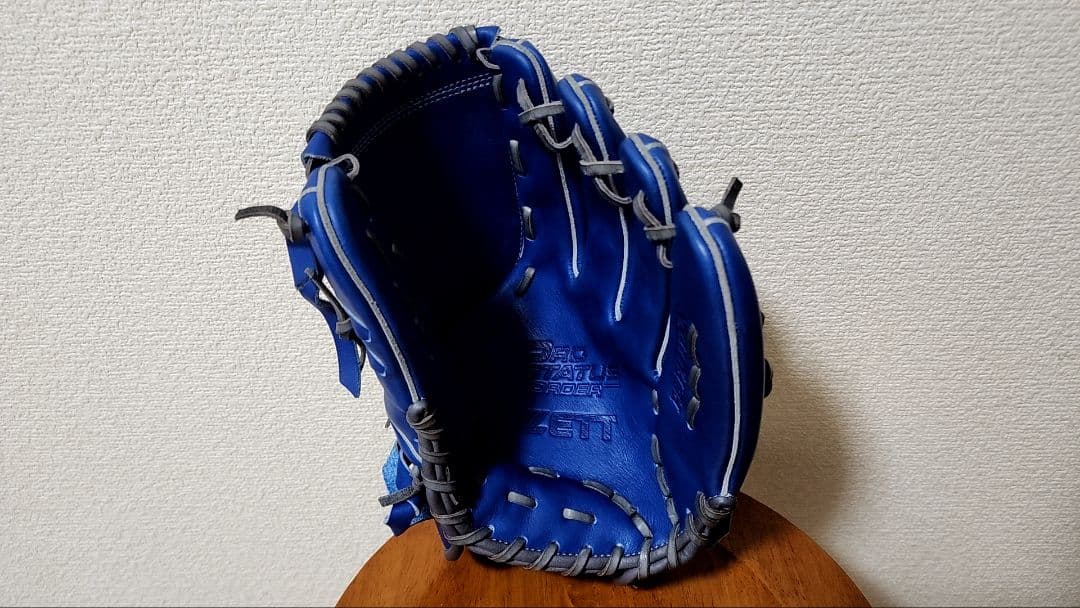 美品 ZETT 軟式投手用グローブ