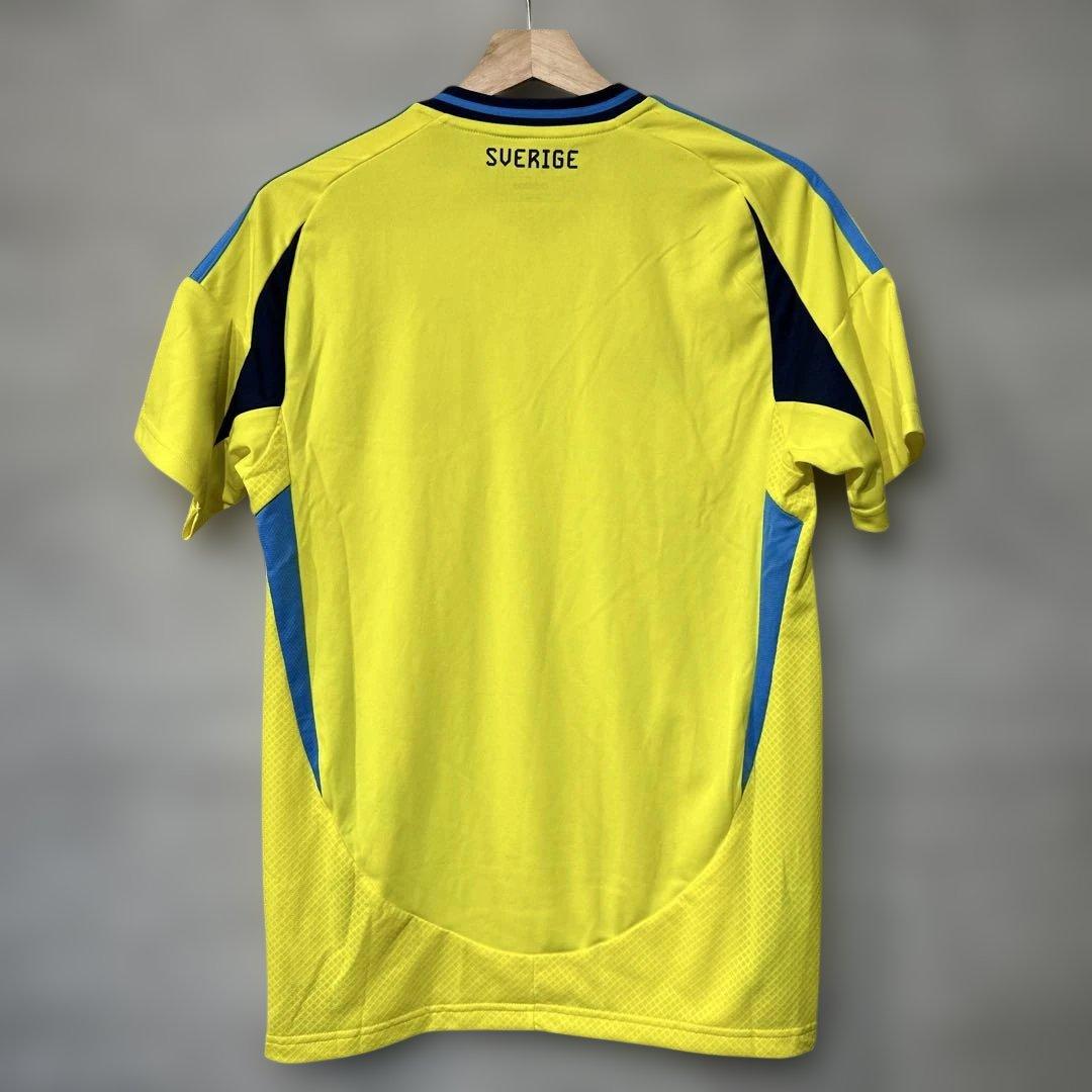 【未使用】adidas サッカースウェーデン代表　ユニフォーム　2024-25