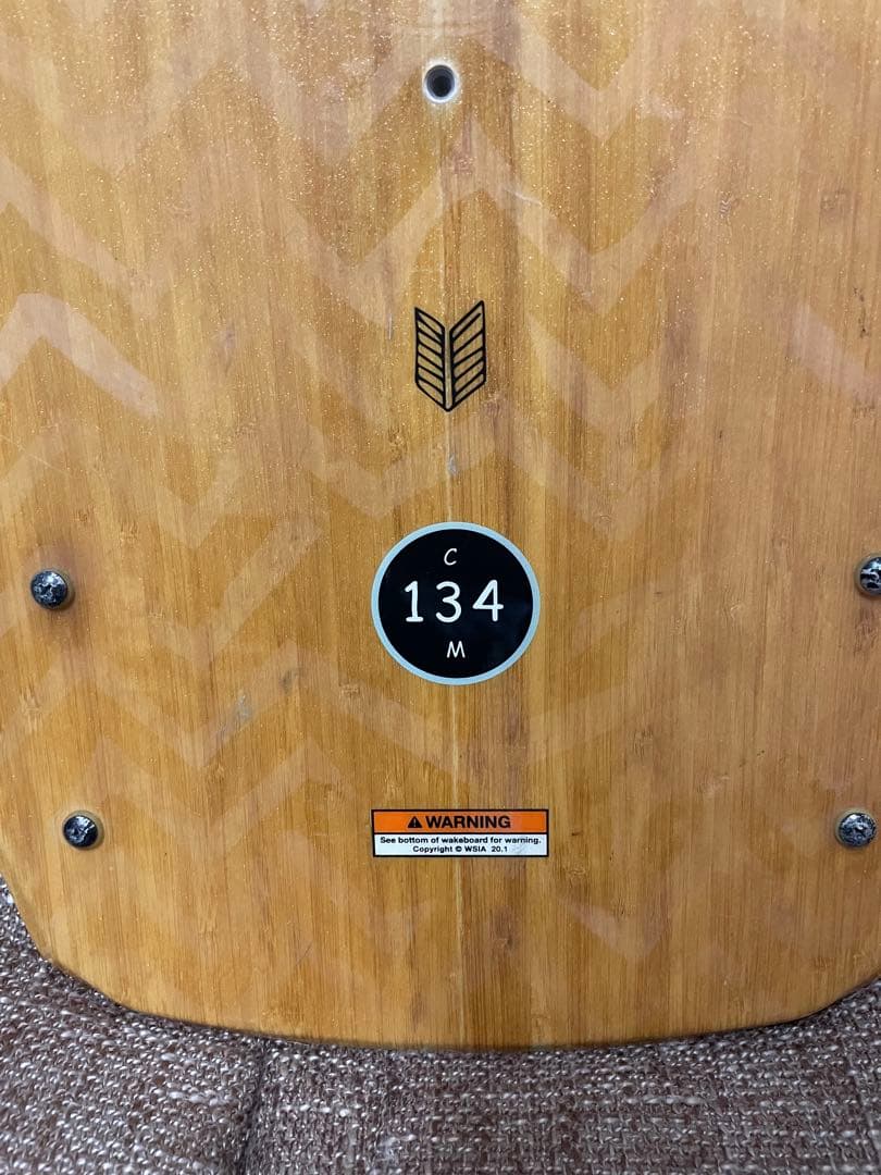 ウェイクボード　134センチ