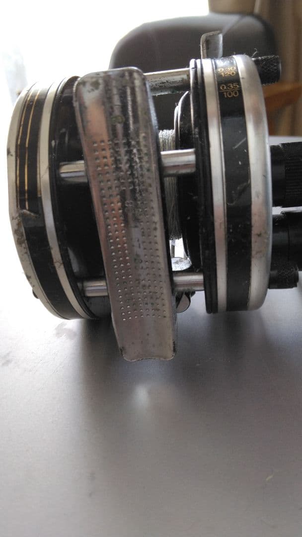 abu ambassadeur 4500CB　オールドベイトリール