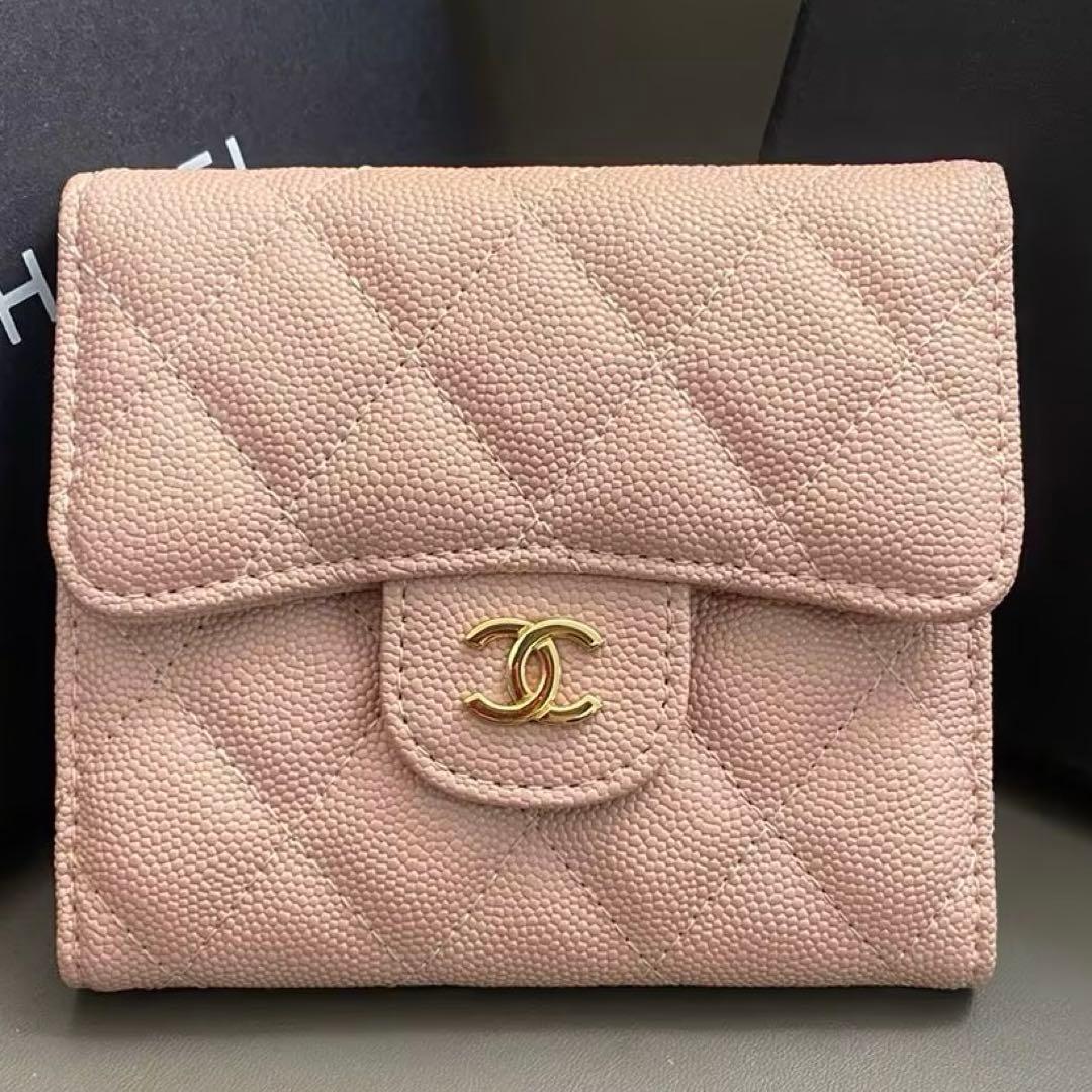 CHANEL ピンク キルティング 三つ折り財布 クラシック マトラッセ