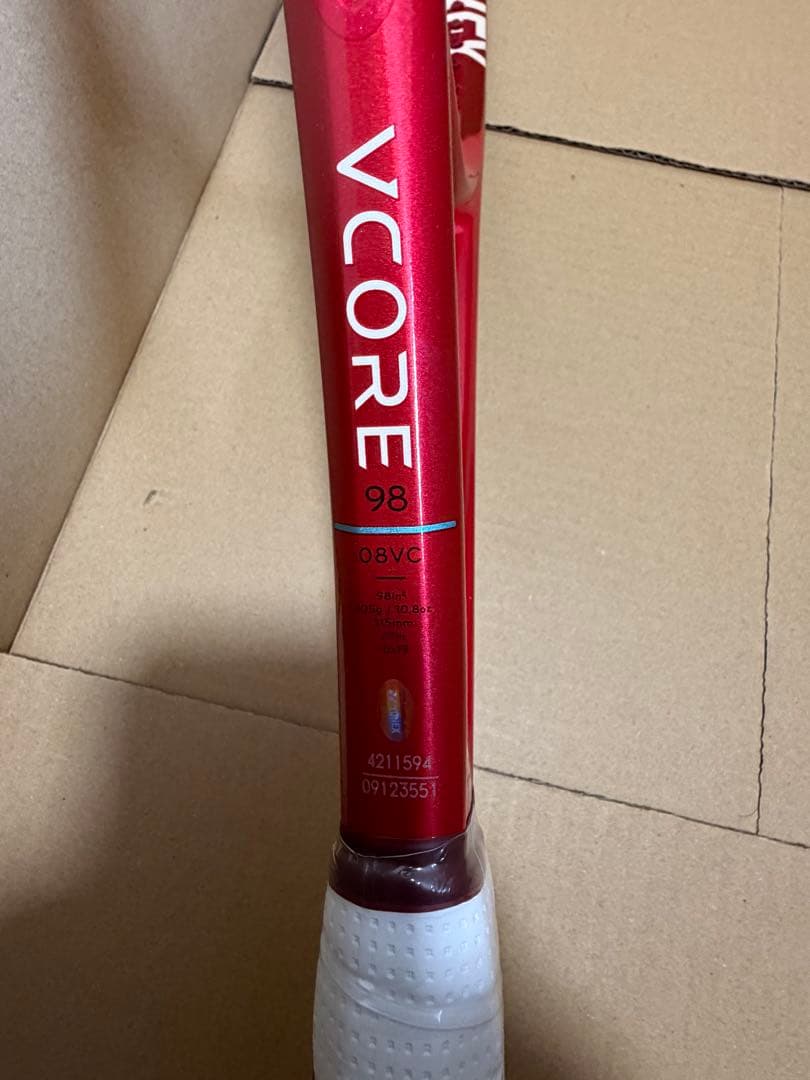 新品未使用　YONEX VCORE Vコア 98 08VC98 ヨネックス