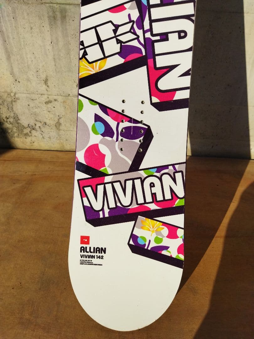 アライアン　ALLIAN ゥ゙ィヴィアン　VIVIAN スノーボード　板のみ