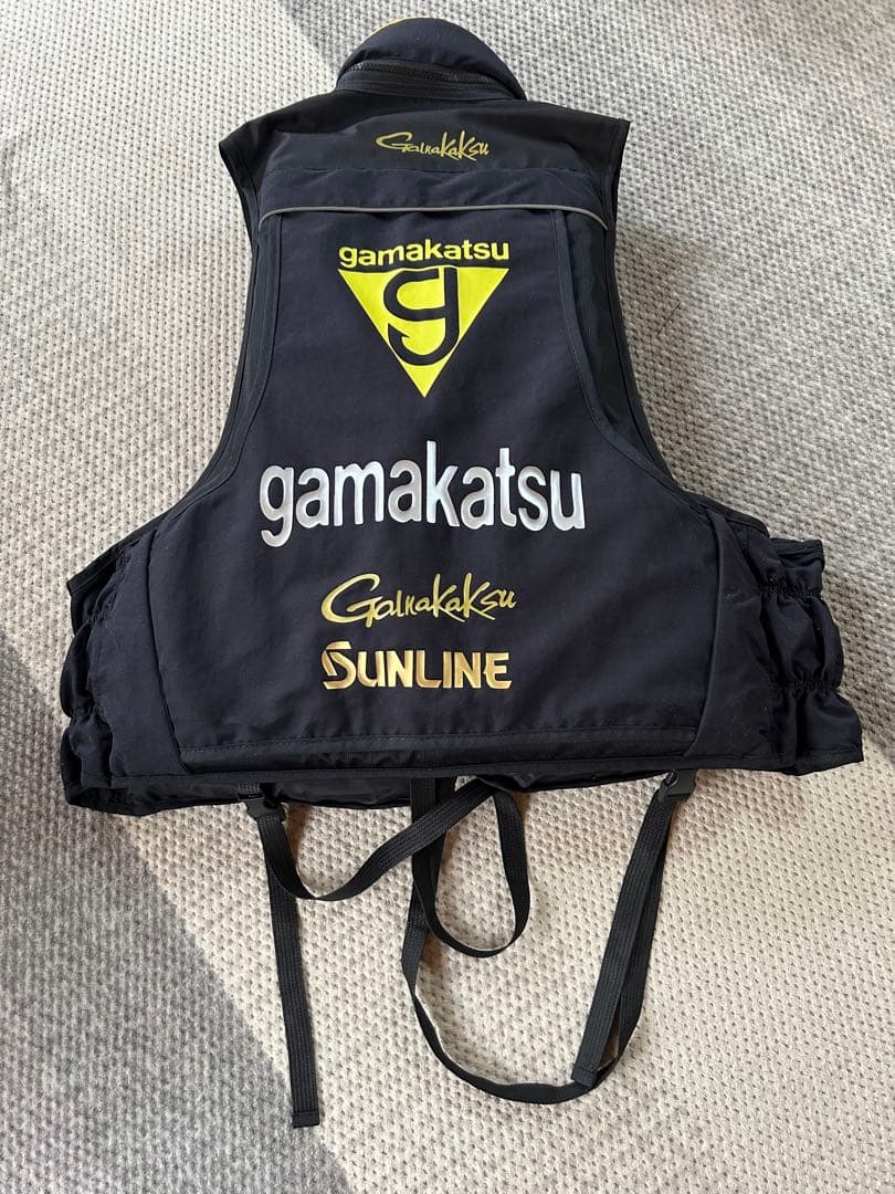 Gamakatsu ライフジャケット 黒/黄色　　3XL