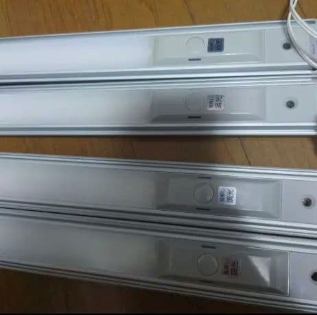 岡村製作所 オカムラ　デスクライトDD67LD Z750 4個