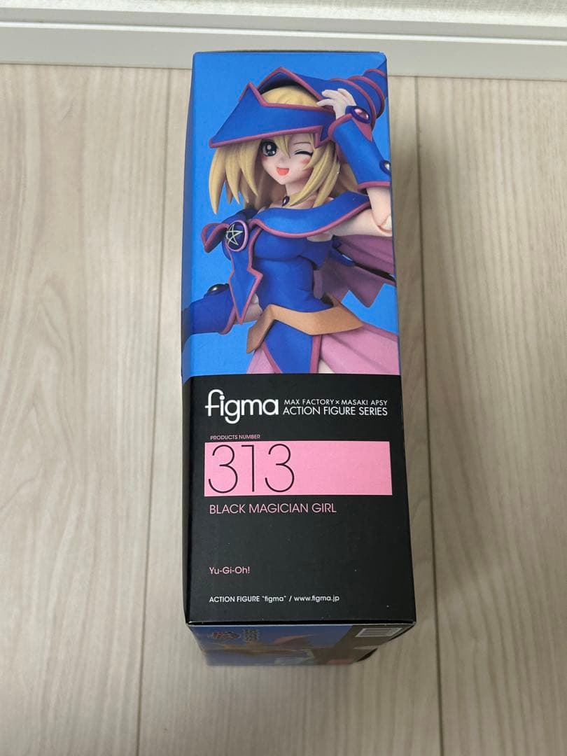 遊戯王　ブラックマジシャンガール　フィギュア　figma