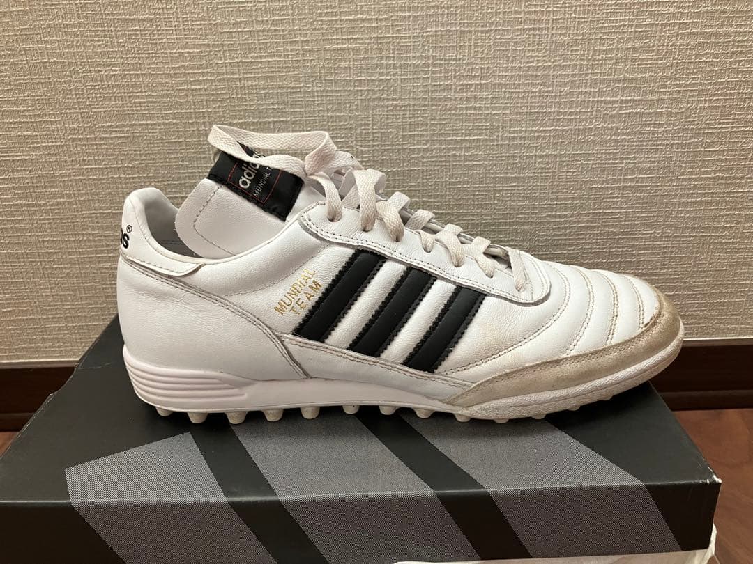専用　adidas MUNDIAL TEAM 27.5