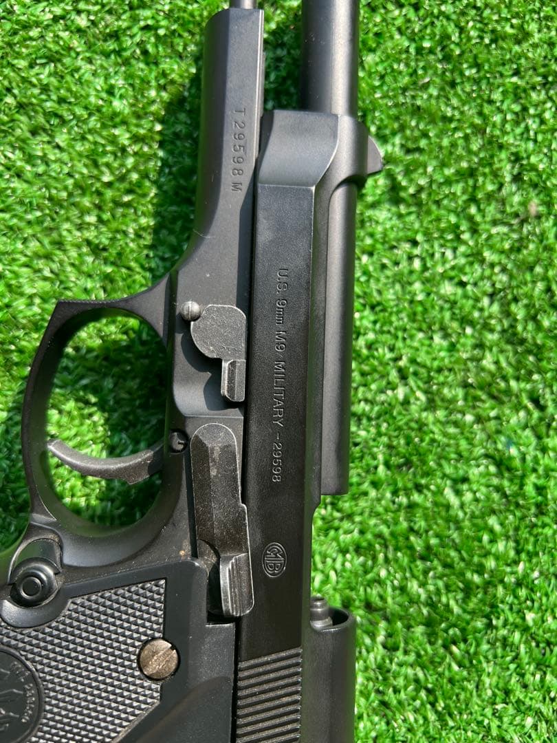 ブラックガスガン 2丁セットMILITARY -29598