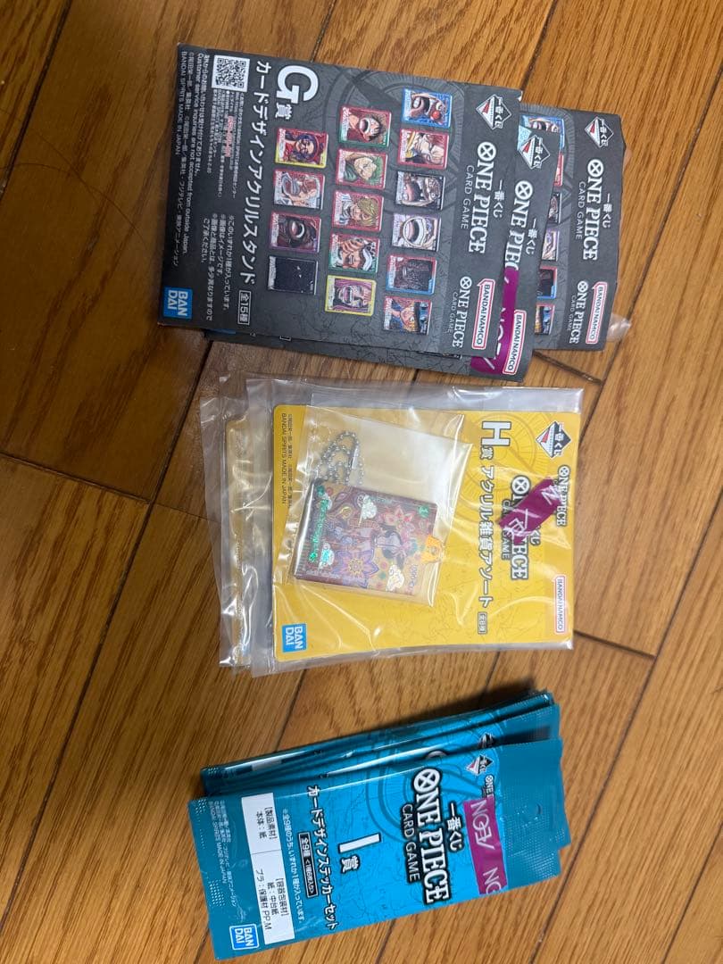 ワンピース 一番くじ まとめ売り モンキー・D・ルフ X 8 枚….
