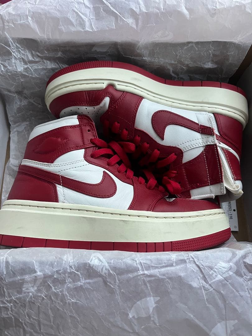 Nike エアジョーダン1