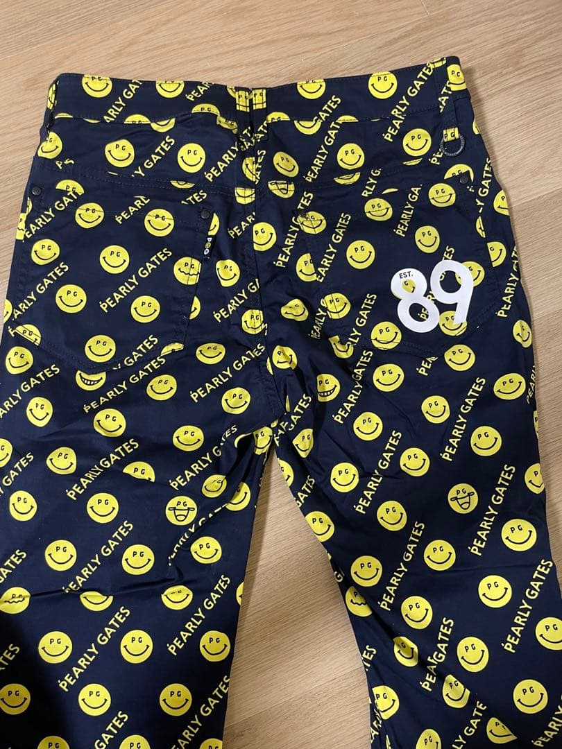 パーリーゲイツ　パンツ　一回着用のみ
