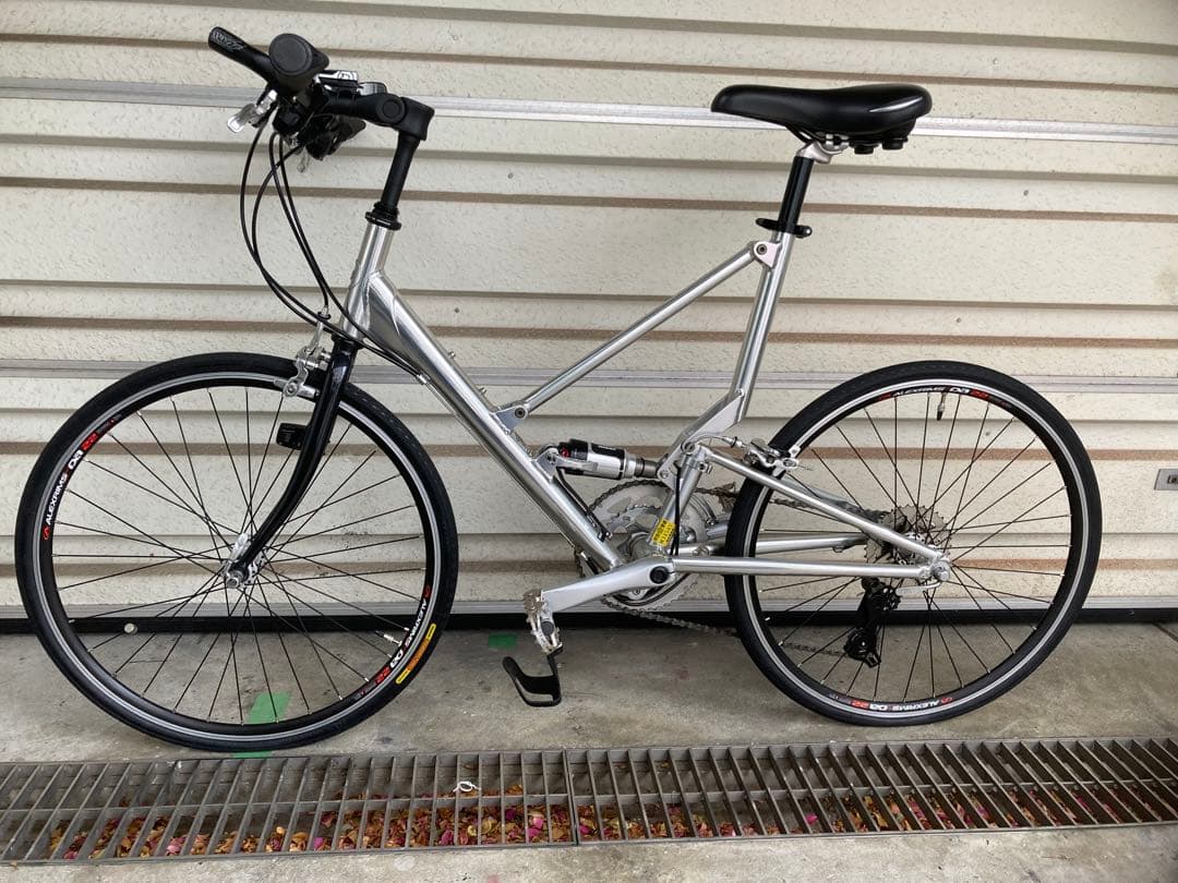 GIANT MR4F折りたたみ自転車　24インチ【付属品多数あり】