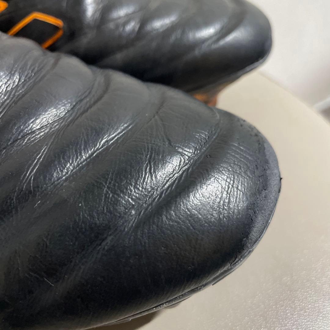 adidas サッカーシューズ オレンジ黒