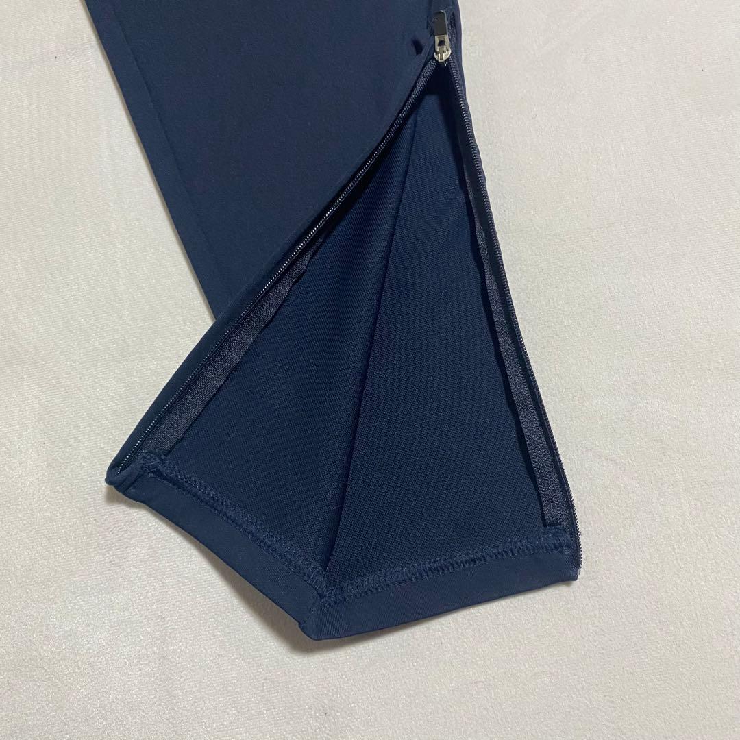 【美品】SVOLME スボルメ のびのびストレッチパンツ ネイビー S サッカー