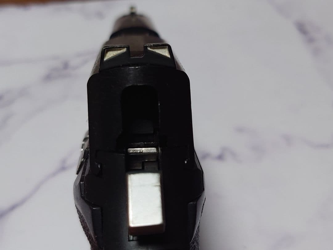 K*0様 東京マルイ シグ ザウエル P226レイル