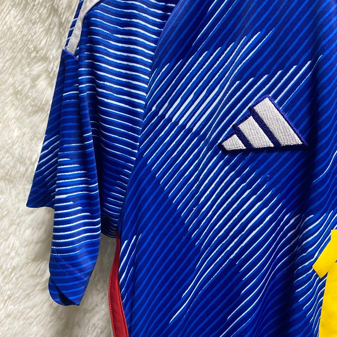 美品　正規品 2022 サッカー日本代表 ユニフォーム XLサイズ　鎌田大地