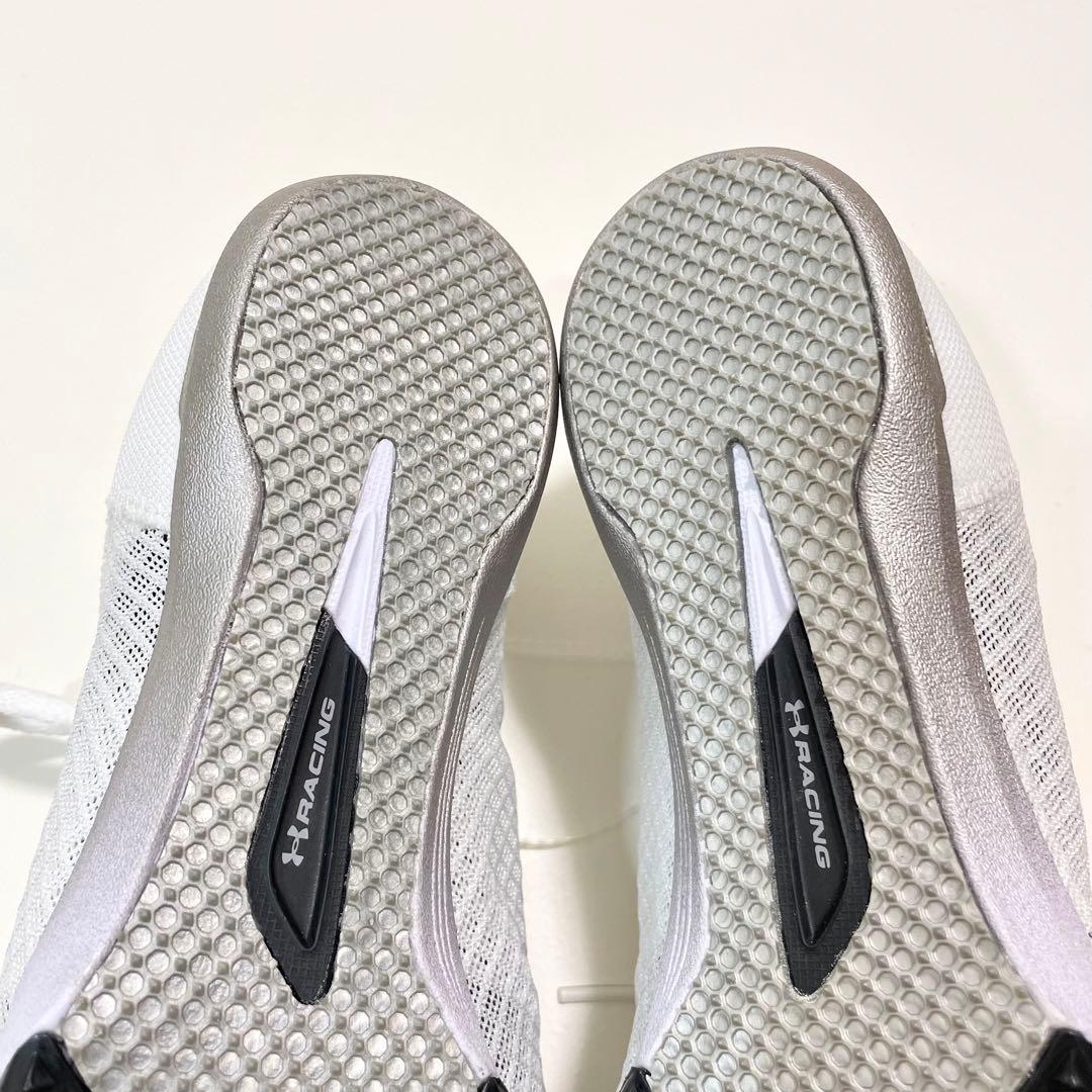 アンダーアーマー 陸上スパイク 28.5cm Kick Distance 4 白