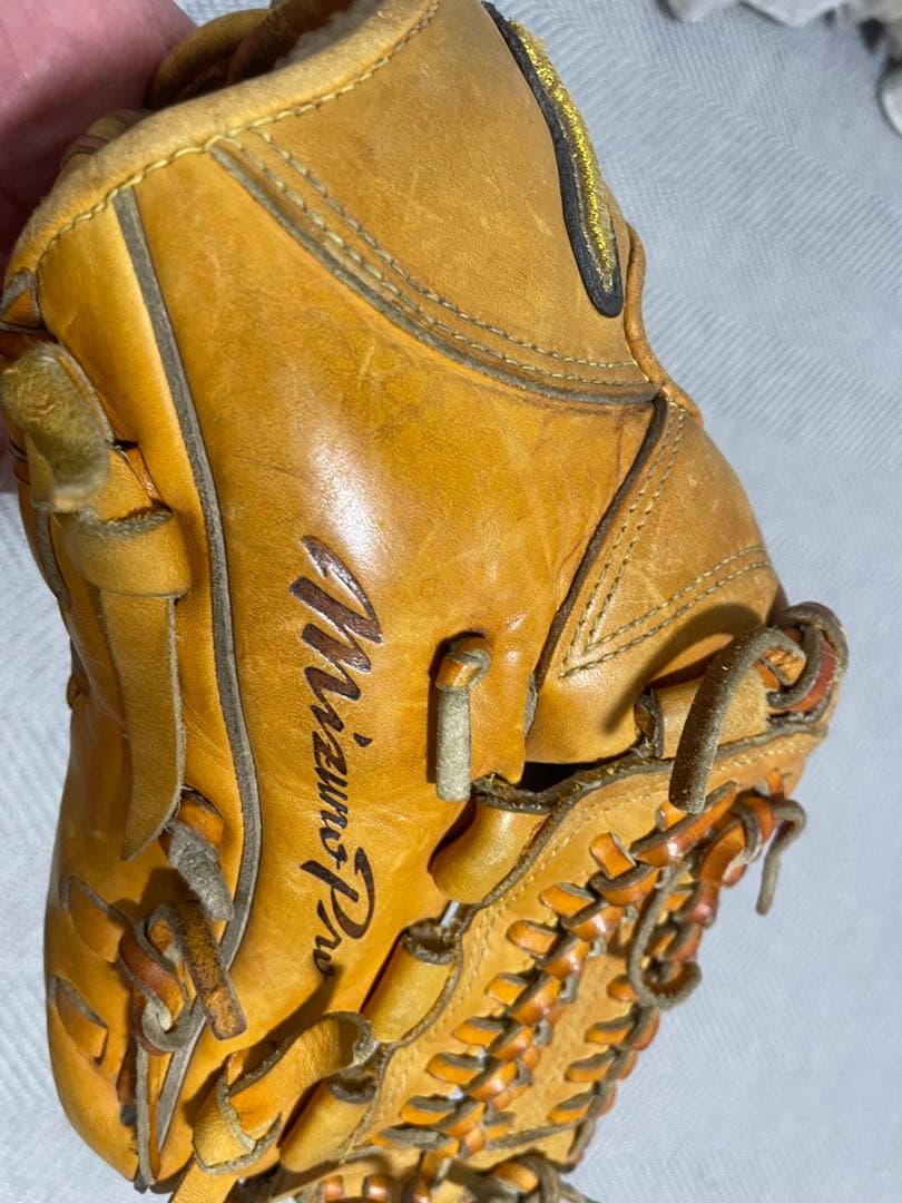 Mizunoプロ 軟式内野グローブ 右投げ用 ブラウン　値下げ