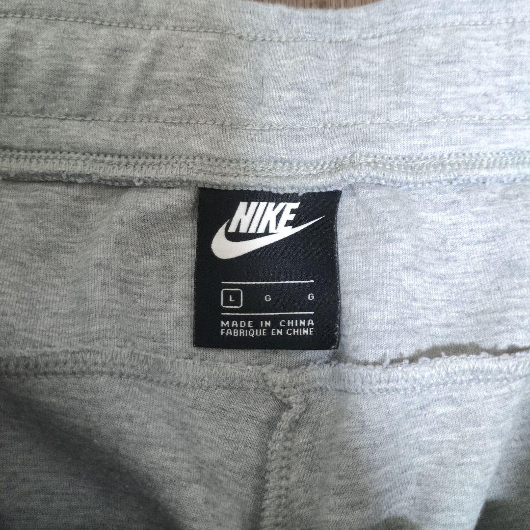 Nikeテックフリース　L