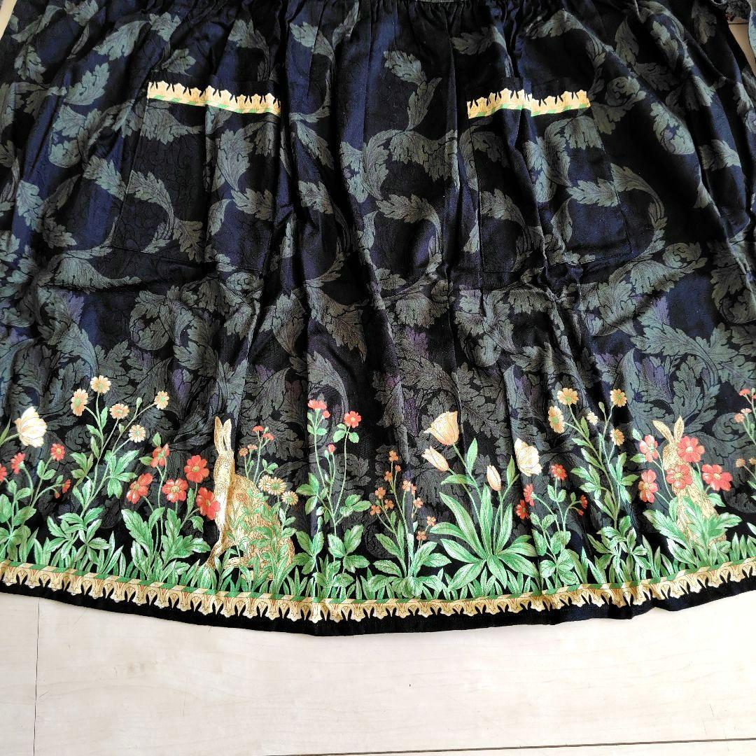 【新品】V＆A ウイリアムモリス ウサギ柄エプロン