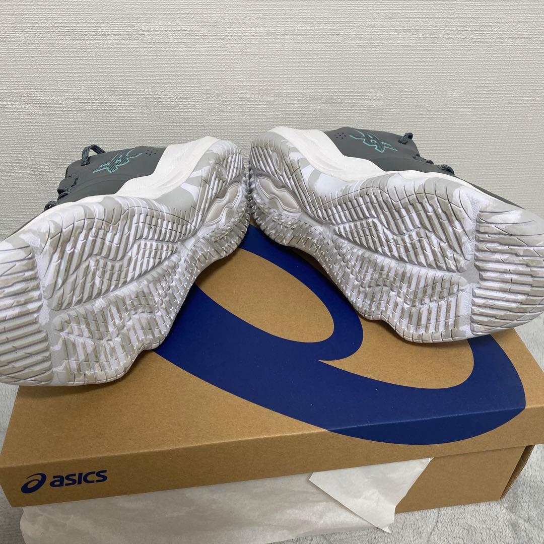 asics バスケットボールシューズ グレー