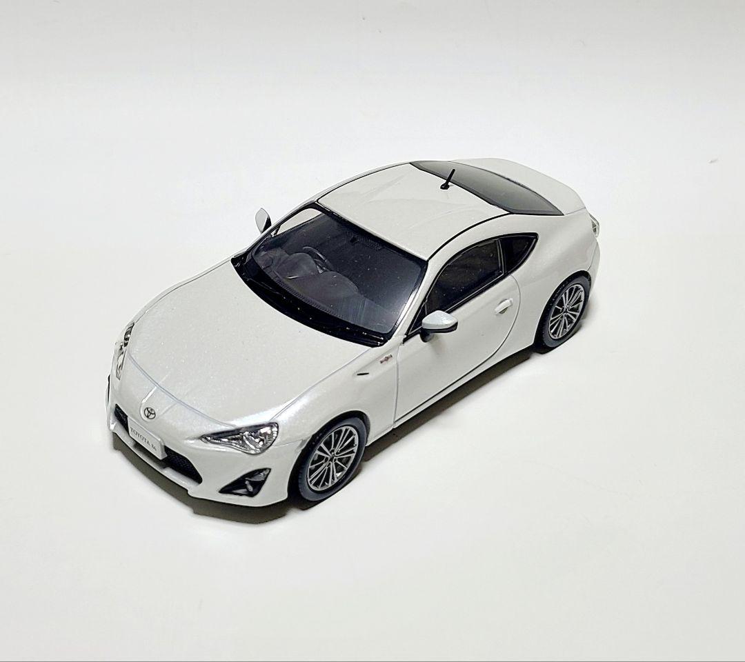 トヨタ 86 カラーサンプル