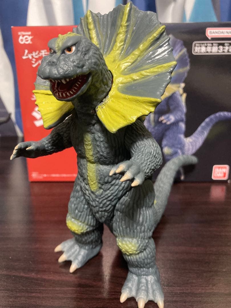ムービーモンスターシリーズ　エリ巻恐竜　ジラース　初期傷あり　ウルトラマン　怪獣