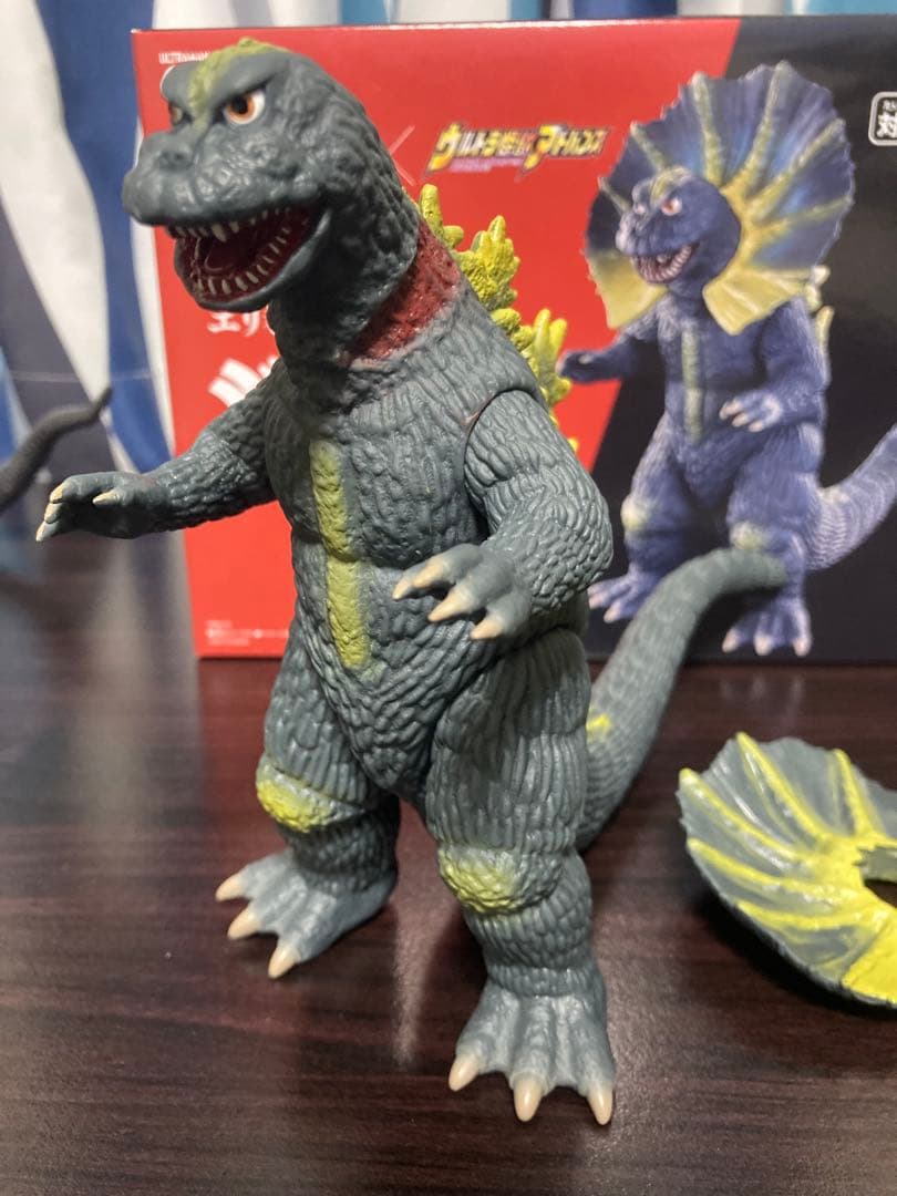 ムービーモンスターシリーズ　エリ巻恐竜　ジラース　初期傷あり　ウルトラマン　怪獣