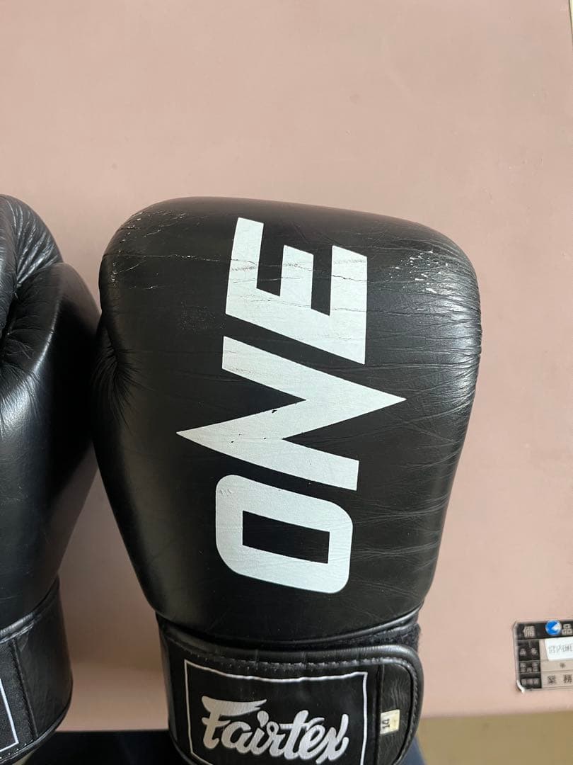Fairtex ONE ボクシンググローブ レガース