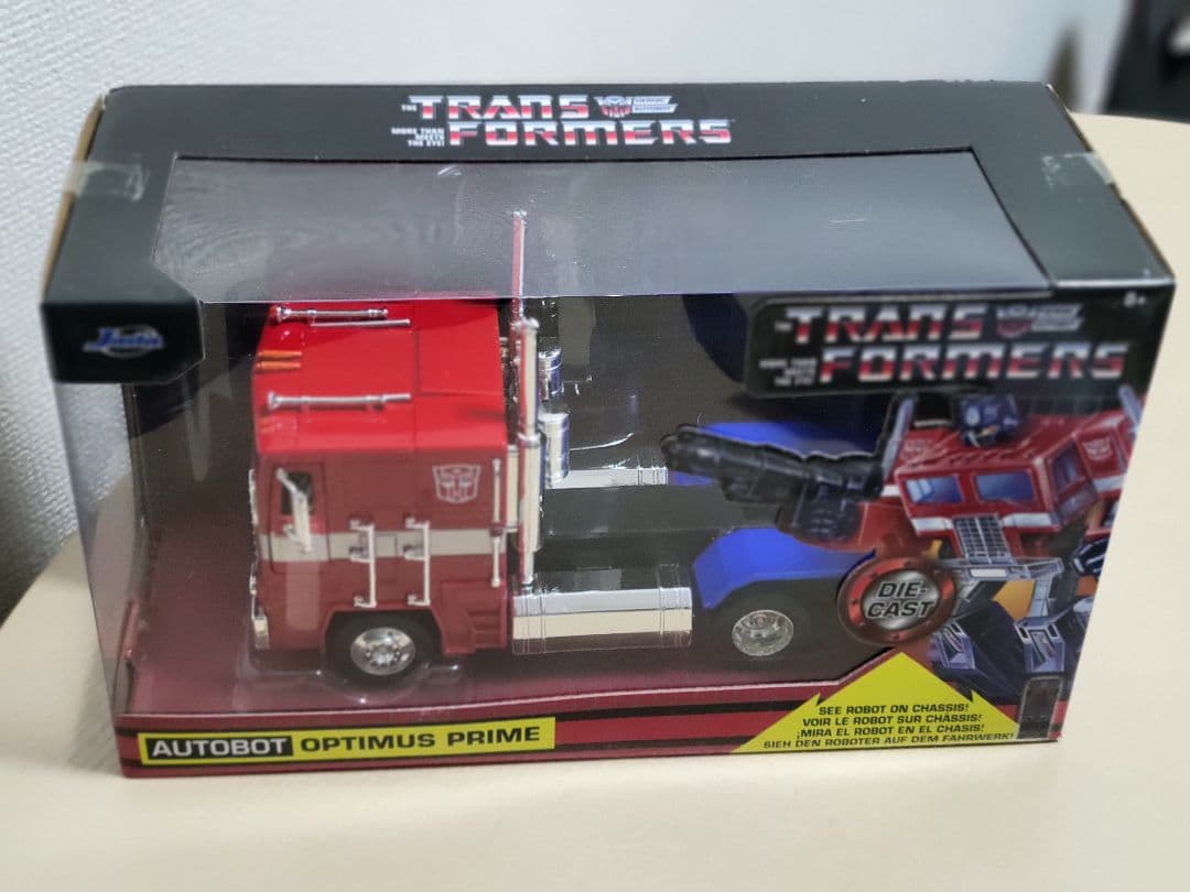 jada toys トランスフォーマー　オプティマスプライム　1/24