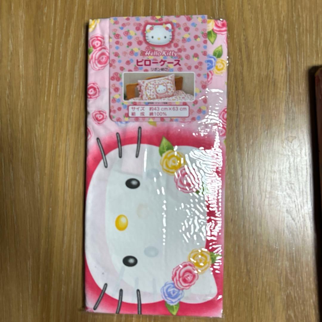 【新品未使用】ハローキティ　ローズ　バラ　布団カバー　ピローケース　敷布団カバー
