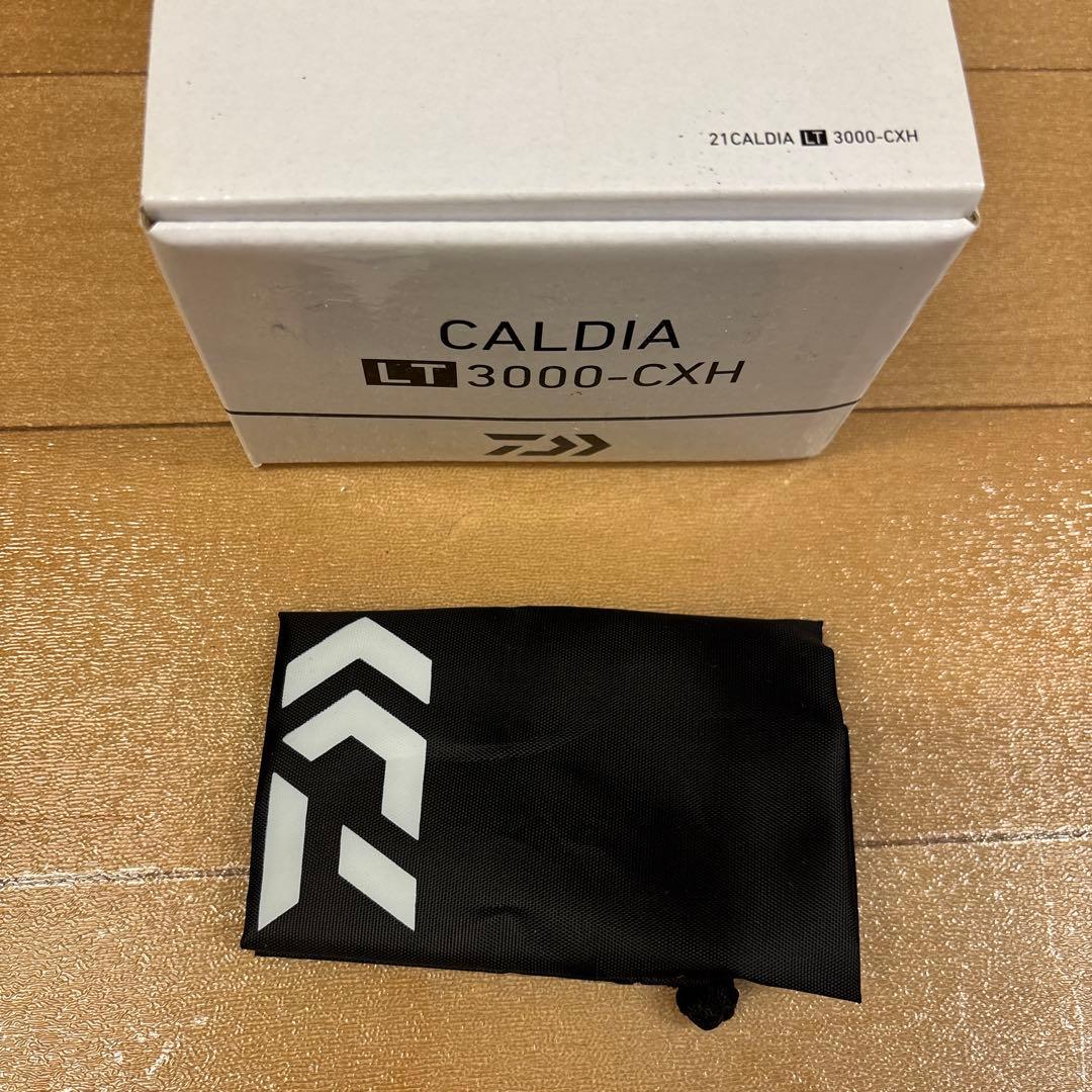Daiwa 21カルディア　LT3000-CXH ライン付き