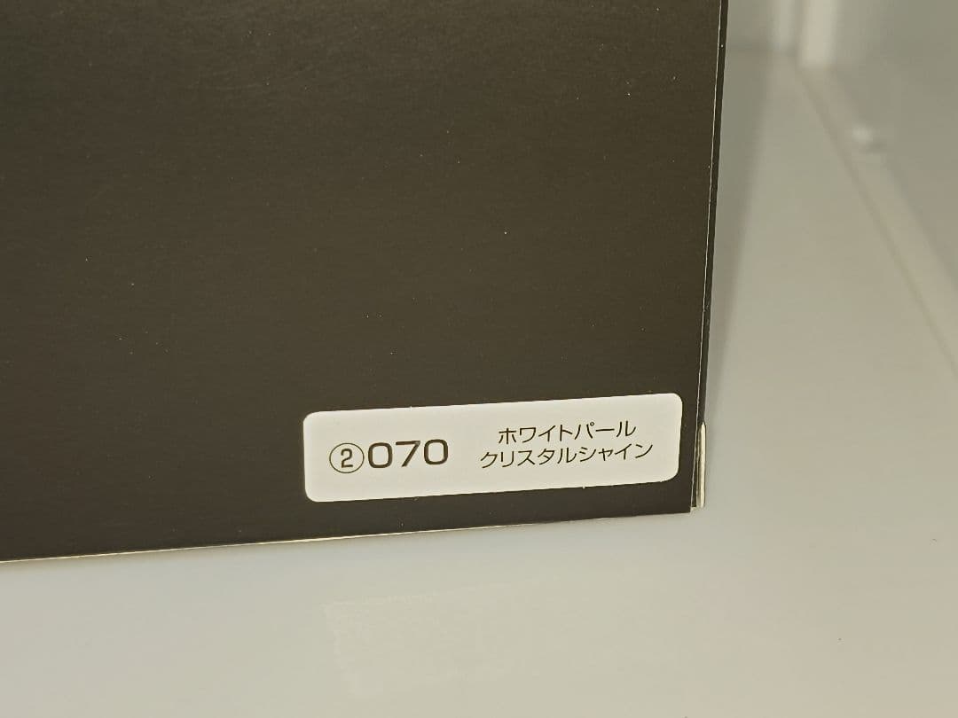 トヨタ 新型シエンタ ホワイト カラーサンプル ミニカー 1/30 非売品
